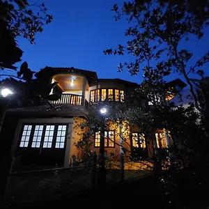Mystique Hideout Pensión Kandy